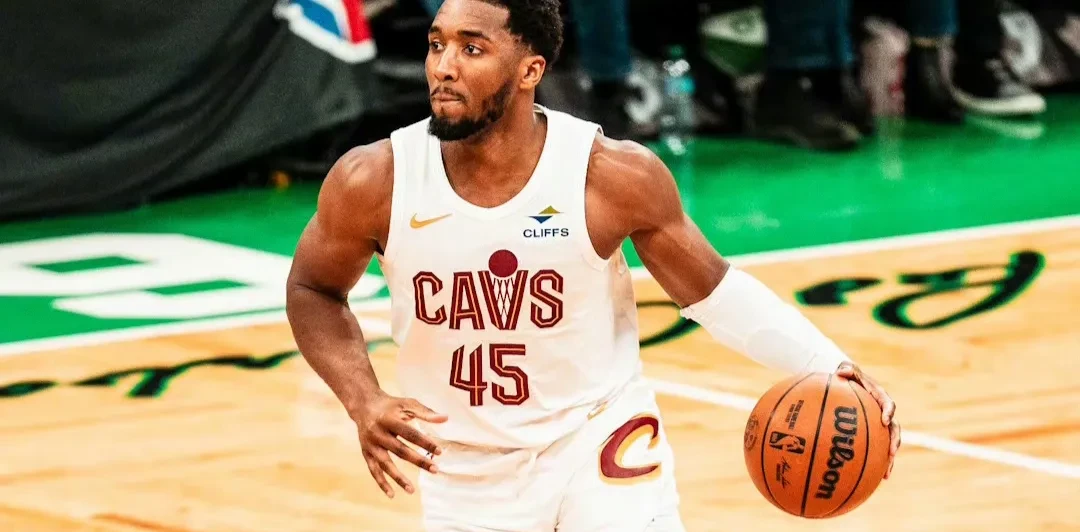 九游体育平台-美国男篮轻取尼日利亚男篮，米切尔惊艳世界的简单介绍