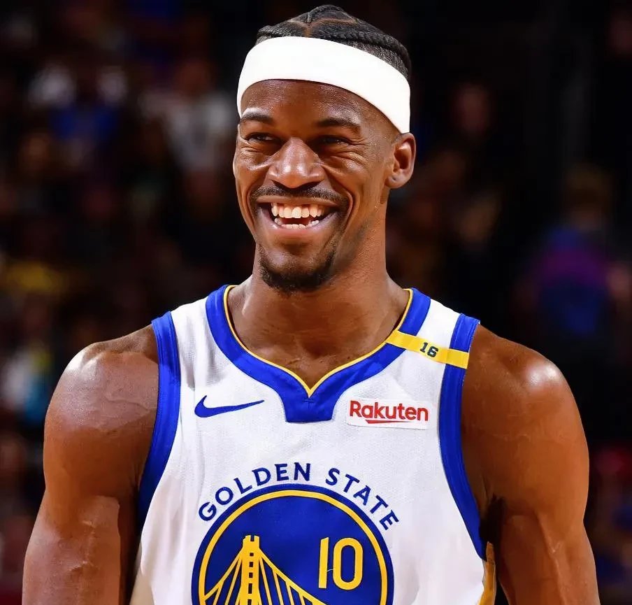 九游官网-灰熊险胜勇士，贝弗利高光表现