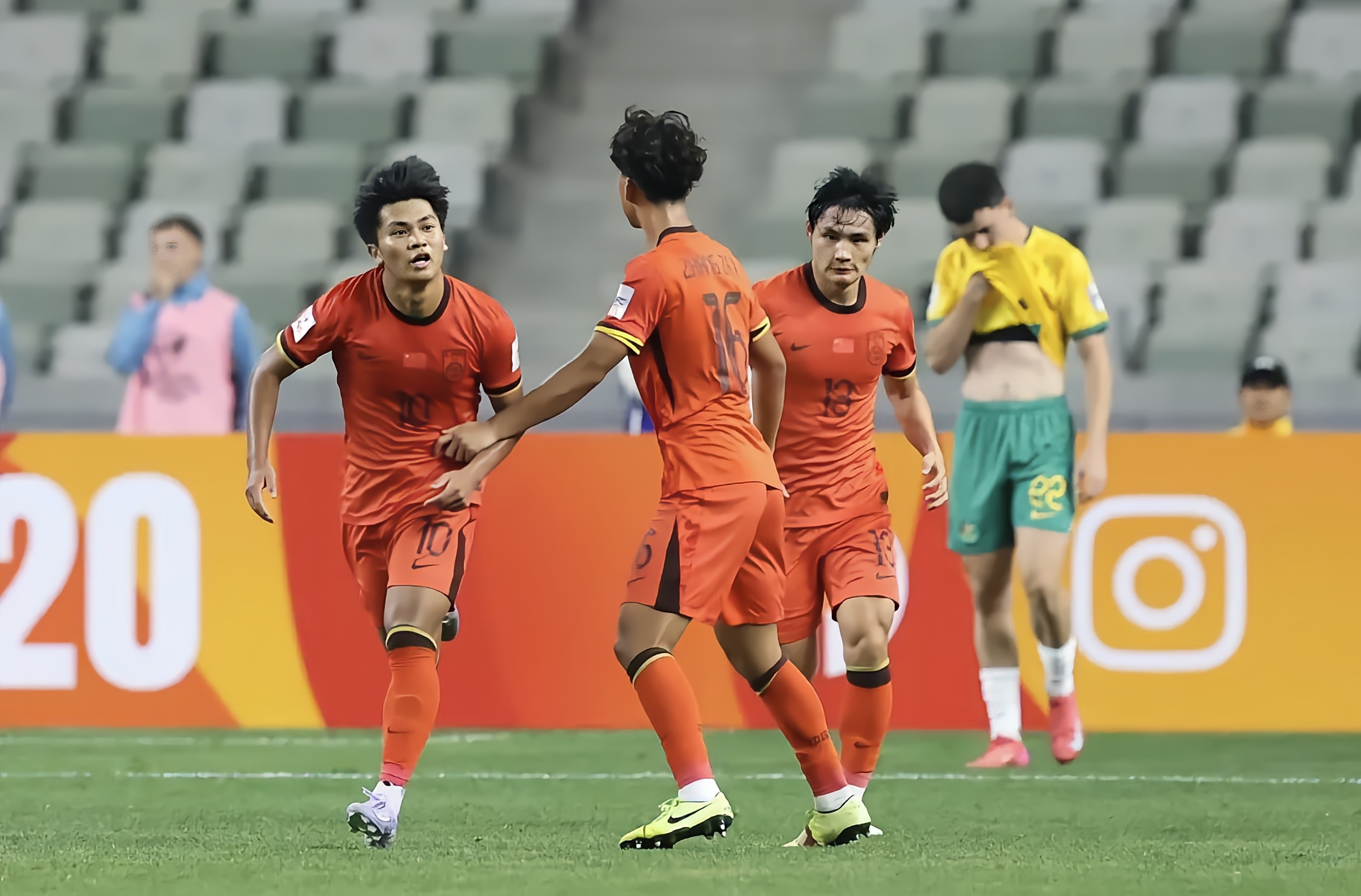 中亚球队迎来新的挑战与机遇