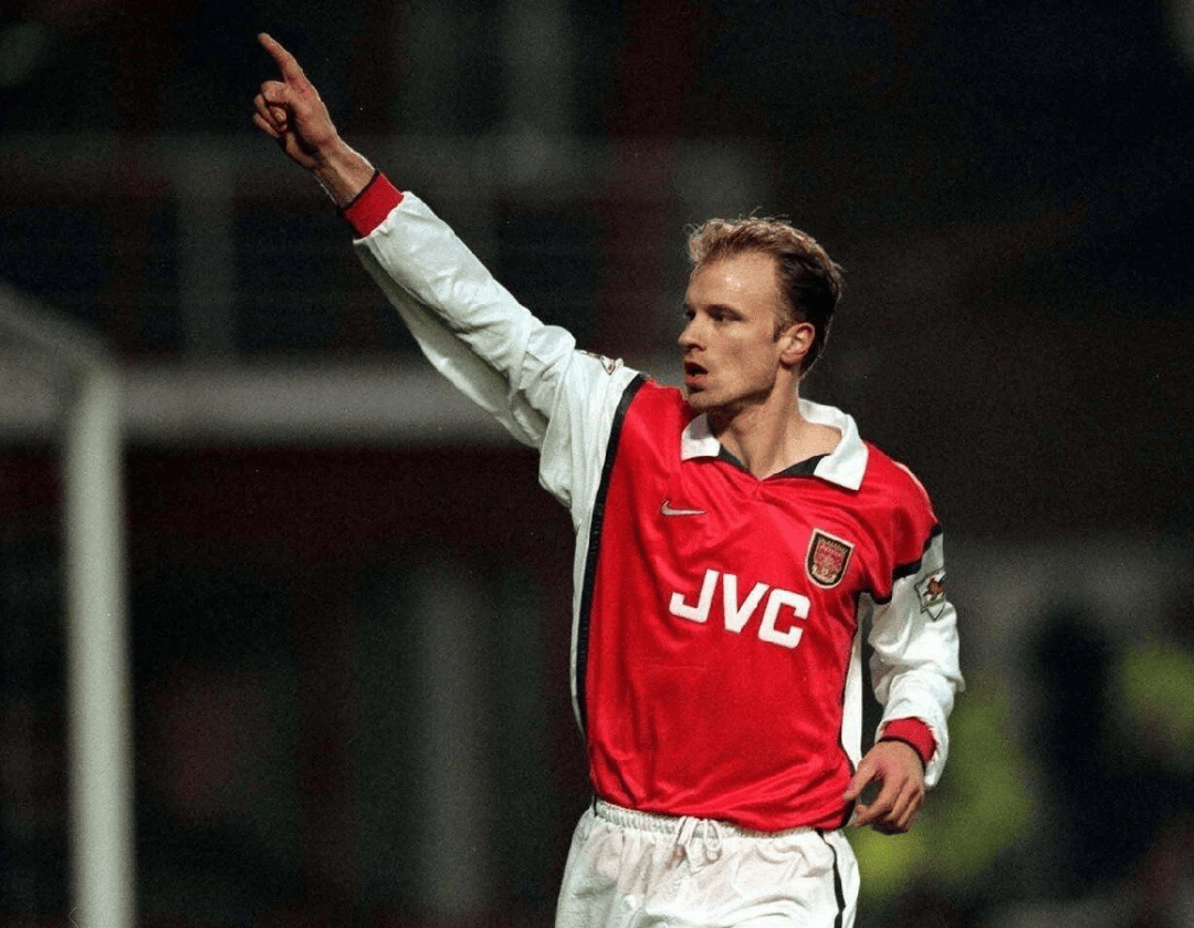 九游体育APP下载-欧洲俱乐部杯赛:阿贾克斯夺冠领先