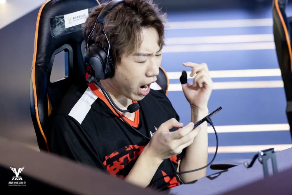 九游娱乐官方-关于湖北队意外击败强劲对手，一鼓作气的信息