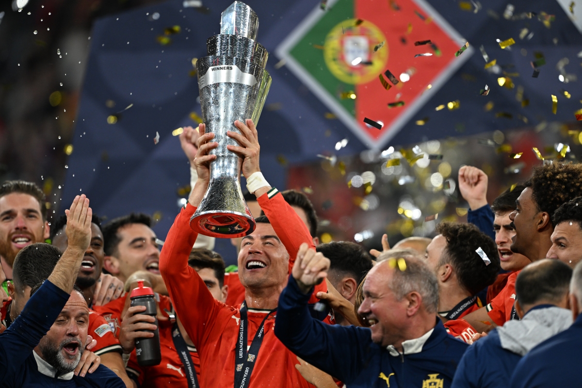 九游体育APP下载-包含葡萄牙大胜立陶宛，晋级形势一片大好的词条