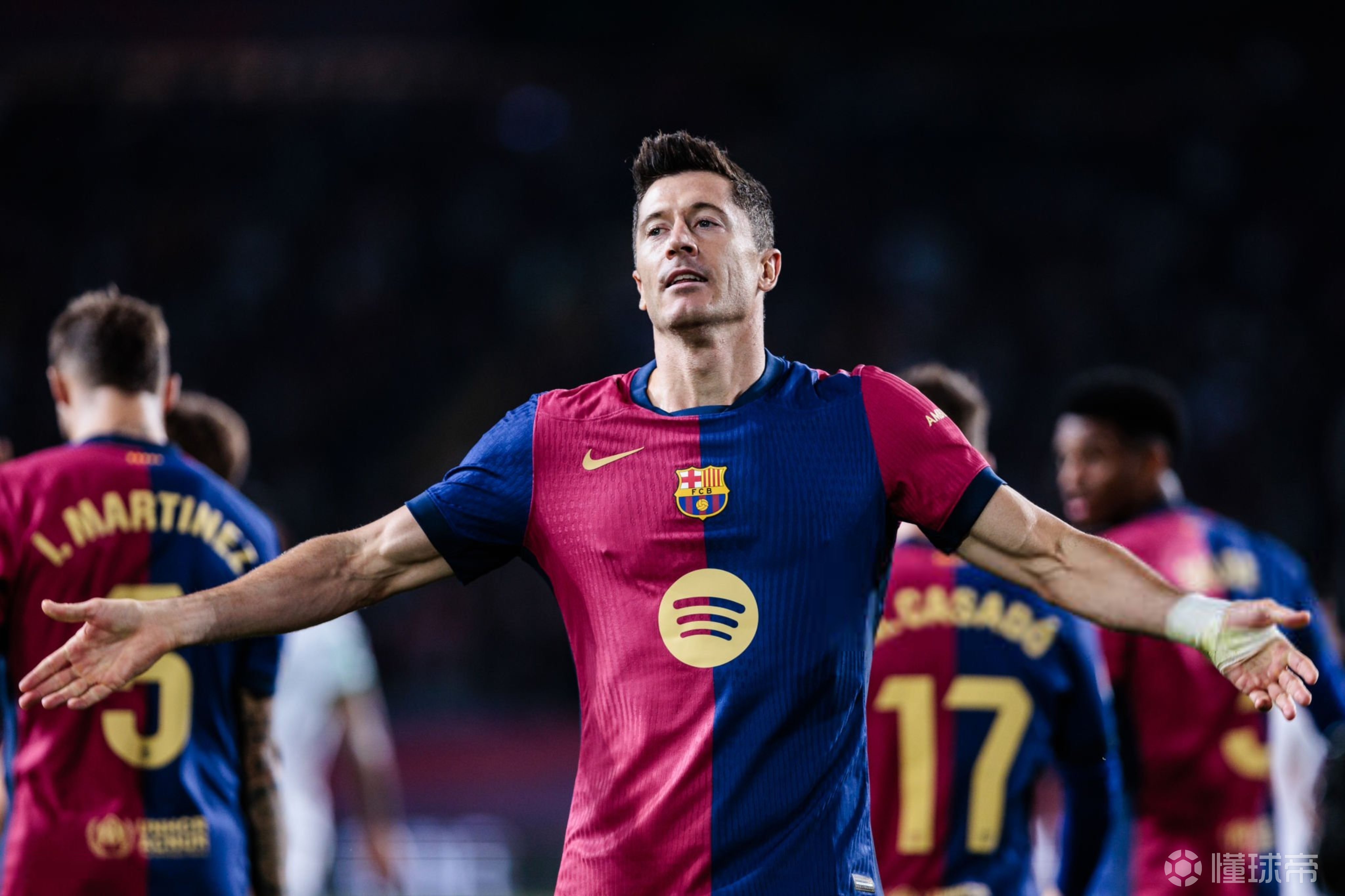 包含勒沃库森力克克罗地亚,莱万统治全场的词条 包含勒沃库森力克克罗地亚,莱万统治全场的词条