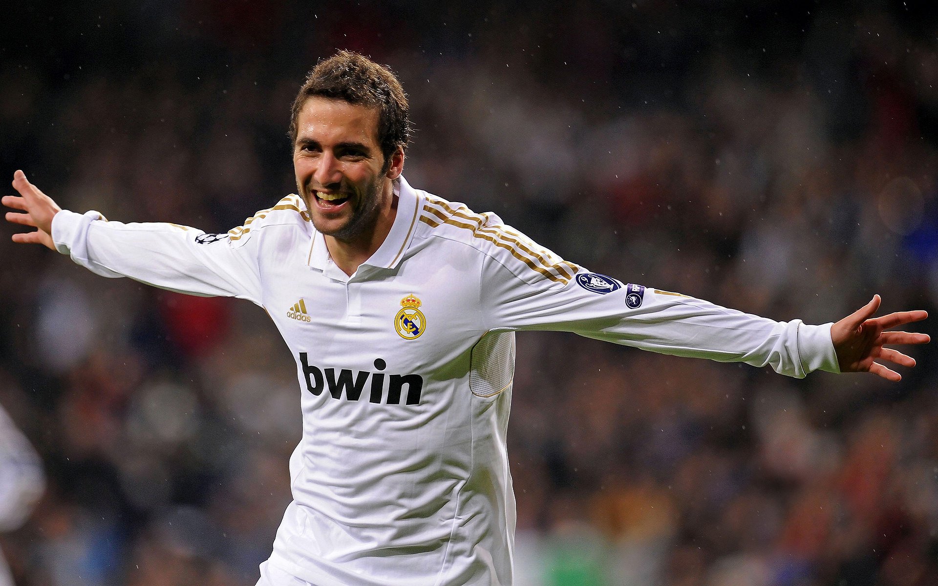 当热浪席卷欧冠，从迈阿密到马德里，唯一性如何定义传奇